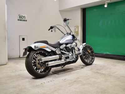 Harley-Davidson Breakout FXBR1920 2024