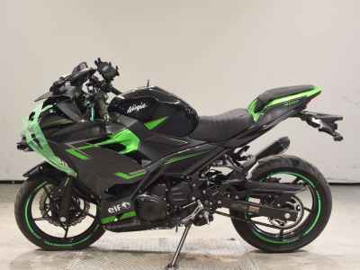 Kawasaki Ninja 400 2024