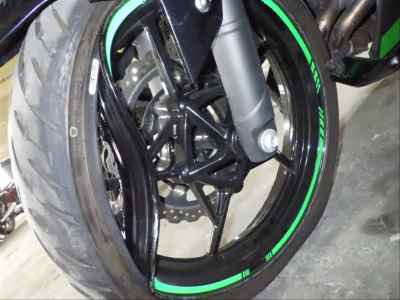 Kawasaki Ninja 400 2024