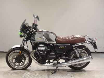 Moto Guzzi V7 2018