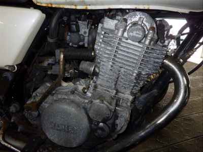 Yamaha SR400 2012