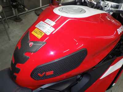 Ducati Panigale V2 Bayliss 2022