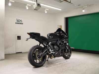 Yamaha YZF-R7 2024