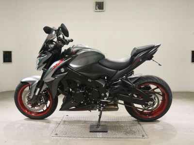 Suzuki GSX-S1000 2021