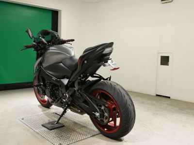 Suzuki GSX-S1000 2021