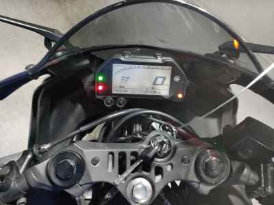 Yamaha YZF-R25 2023