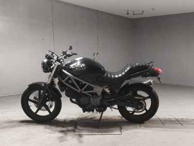 Honda VTR250 2013
