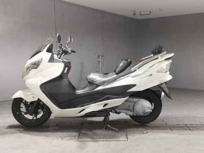 Suzuki Skywave 250S