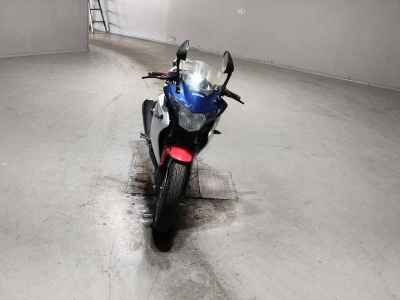 Honda CBR250R 2011