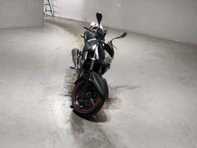 Suzuki GSR250