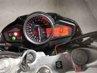 Suzuki GSR250
