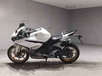 Honda CBR250RR