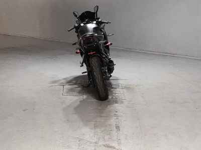 Yamaha YZF-R25