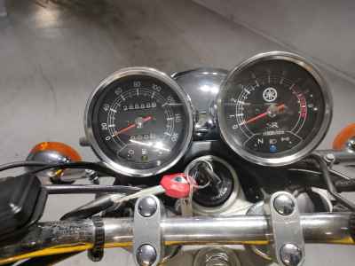 Yamaha SR400 2016