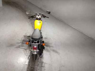 Yamaha SR400 2016