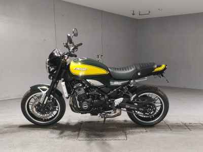 Kawasaki Z900RS 2024