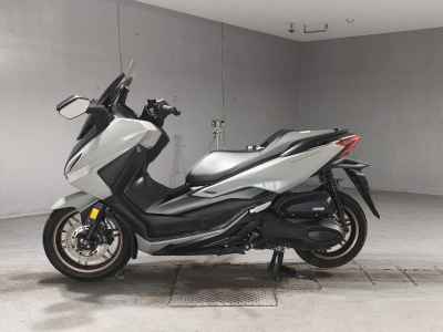 Honda Forza 2023