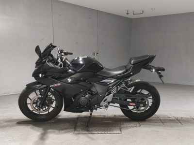 Suzuki GSX250R