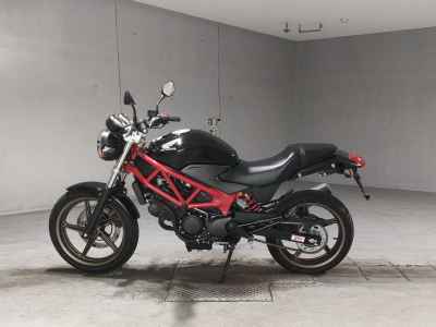 Honda VTR250 2015