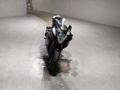 Suzuki GSX-R750 2011