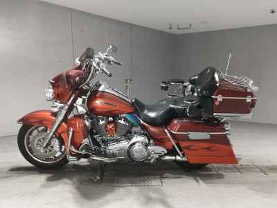 Harley-Davidson FLHTCU SE 1800 CVO 2010