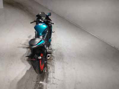 Yamaha YZF-R25 2021