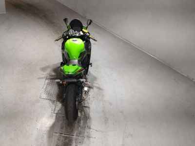 Kawasaki Ninja ZX-25R KRT Edition 2023