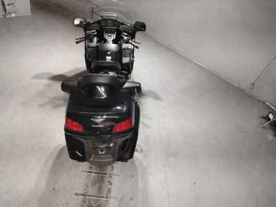 Honda GL1800 Gold Wing 2015
