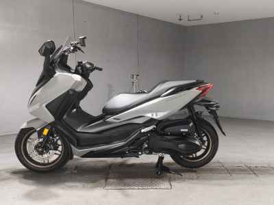 Honda Forza