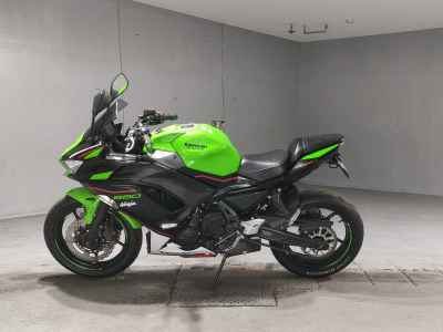Kawasaki Ninja 650 2021