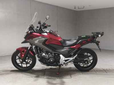 Honda NC750X DCT 2019
