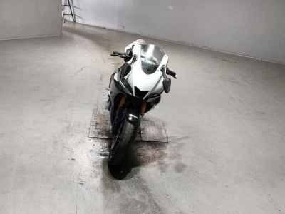 Yamaha YZF-R25