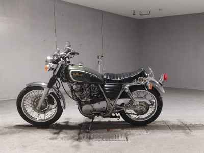 Yamaha SR400 2013