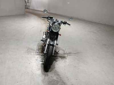 Yamaha SR400 2020