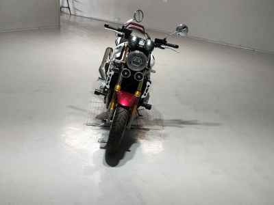 Honda CB1300SF 2022