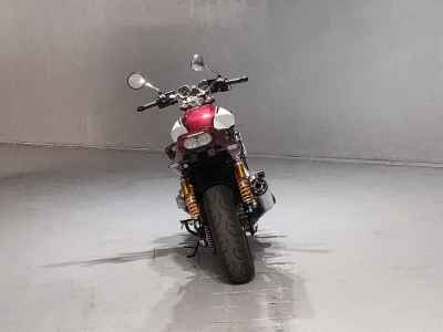 Honda CB1300SF 2022