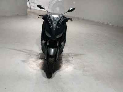 Yamaha XMAX 250