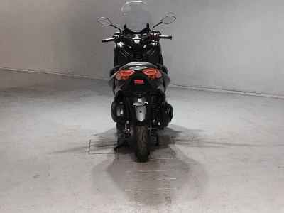 Yamaha XMAX 250