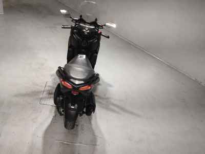 Yamaha XMAX 250