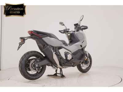 Honda X-Adv 750 2026
