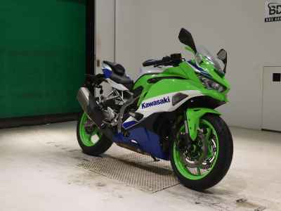 Kawasaki Ninja ZX-4RR 2024