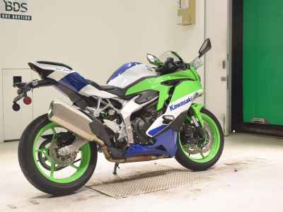 Kawasaki Ninja ZX-4RR 2024