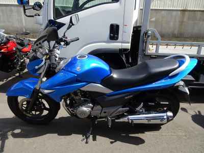 Suzuki GSR250