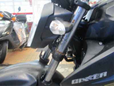 Suzuki Gixxer 250SF