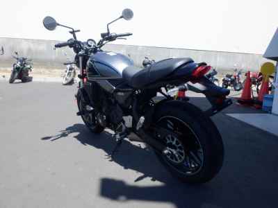 Kawasaki Z650RS 2023