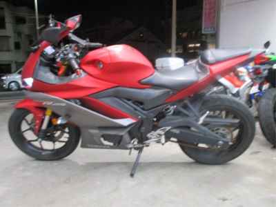 Yamaha YZF-R25 2019