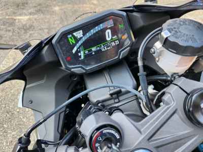 Kawasaki Ninja ZX-6R 2025