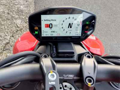 Ducati Streetfighter V2 2023