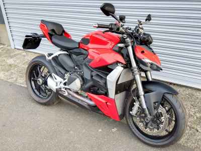 Ducati Streetfighter V2 2023
