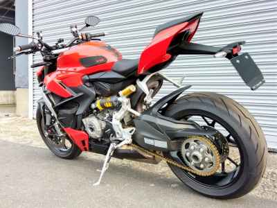 Ducati Streetfighter V2 2023